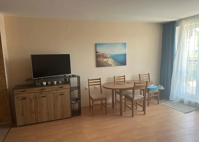 Amartman Primo U - Elenite Az 5 Osob Lägenhet *