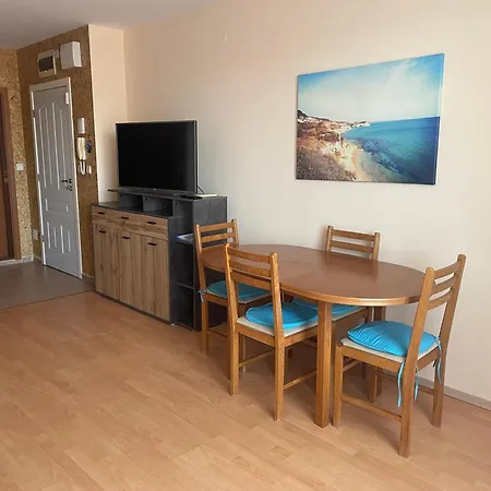 Amartman Primo U - Elenite Az 5 Osob Apartment *