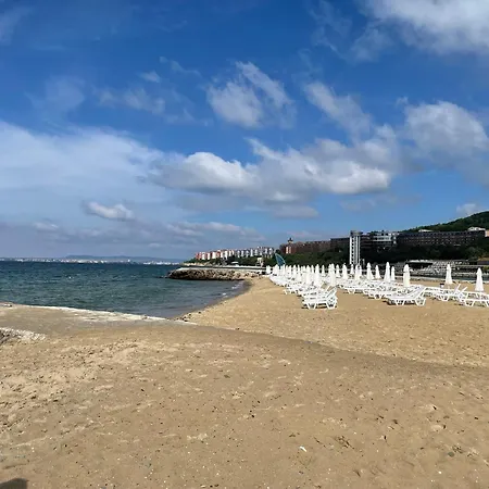 Apartment Amartman Primo U - Elenite Az 5 Osob Sveti Vlas